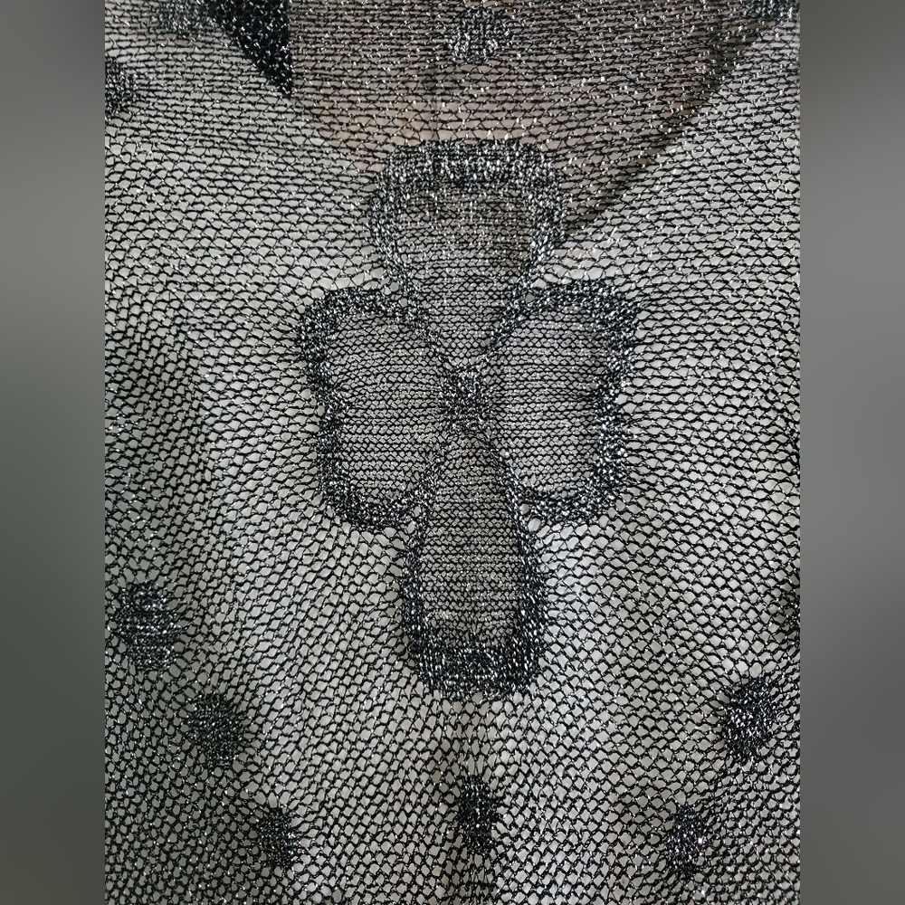 Vintage AXIOM 80s Darmatic Net Sparkling Thread Piano Shawl Black and Silver - Picture 7 of 7